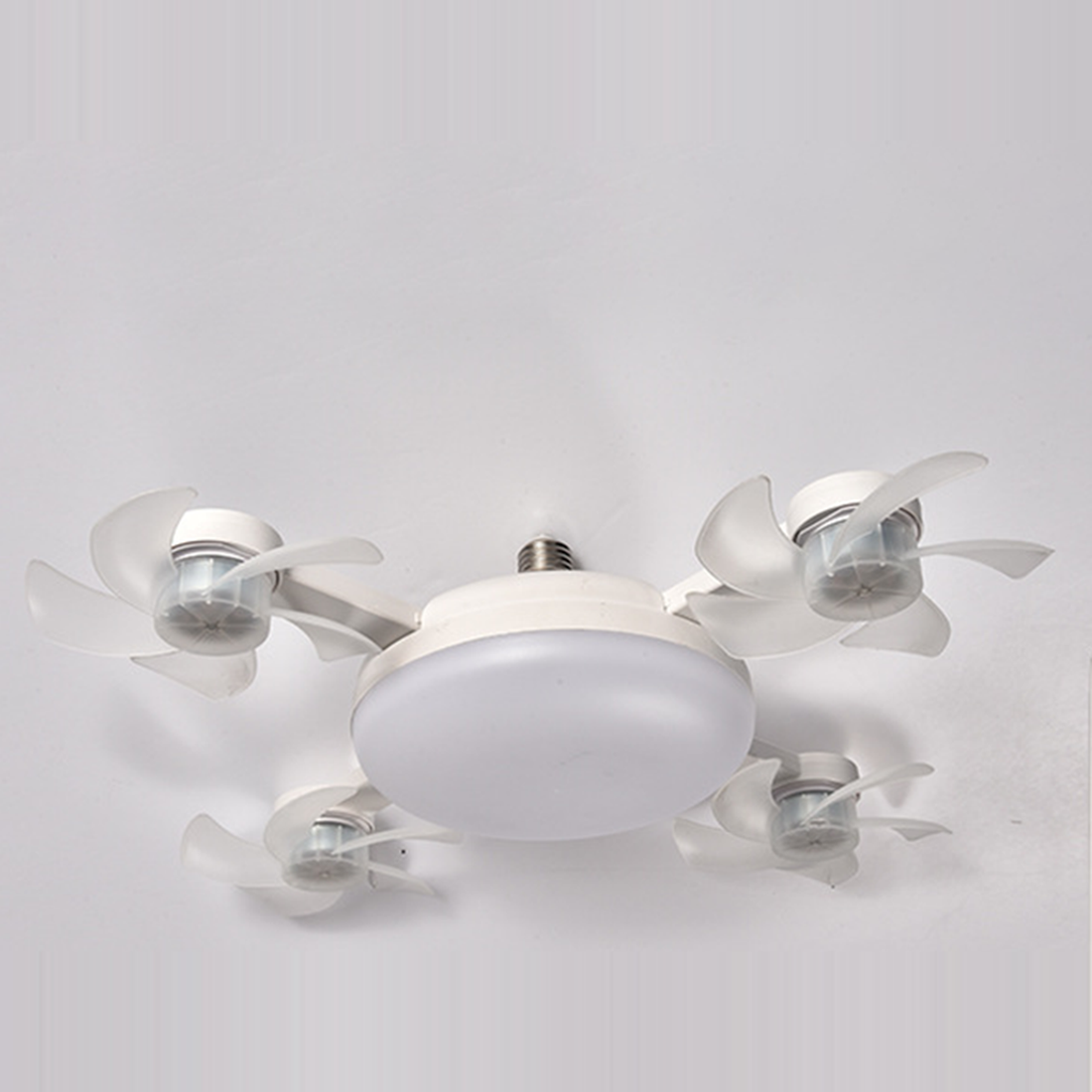 AeroLume™ – Ventilateur de Plafond LED à Pales Pliables